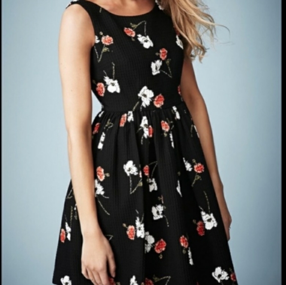 Kate Moss for Topshop Collab Black White Red Sleeveless floral dress Size 4 - Picture 3 of 3